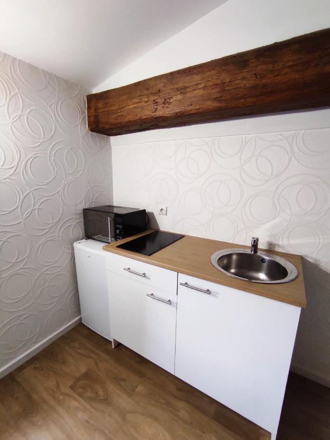 Theize Appartement Oingt - Les Meubles Des Pierres Dorees מראה חיצוני תמונה
